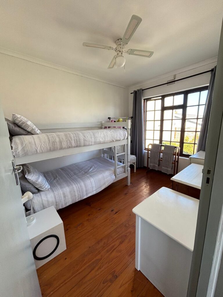 Mosines room interior