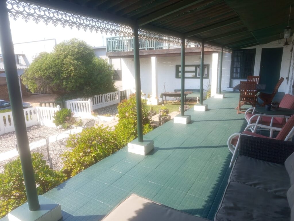 Mosines kitchen area